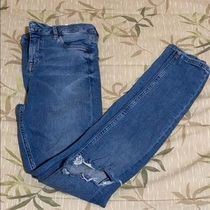 TOP SHOP JEANS | RIPPED JAMIE JEANS